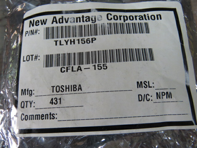 TOSHIBA TLYH156P Qty of 100 per Lot Yellow water clear round LED; 20 mA