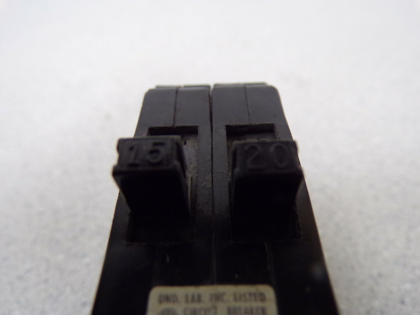 EQT 2-Pole LE-204 Circuit Breaker *FREE SHIPPING*