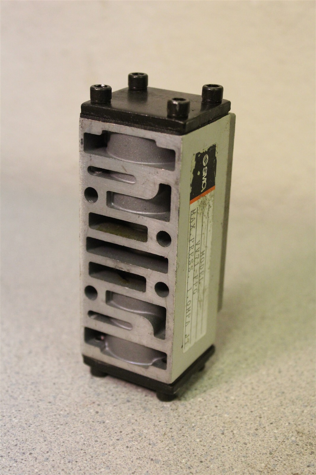 SMC VV71-FPG Valve Manifold *FREE SHIPPING*