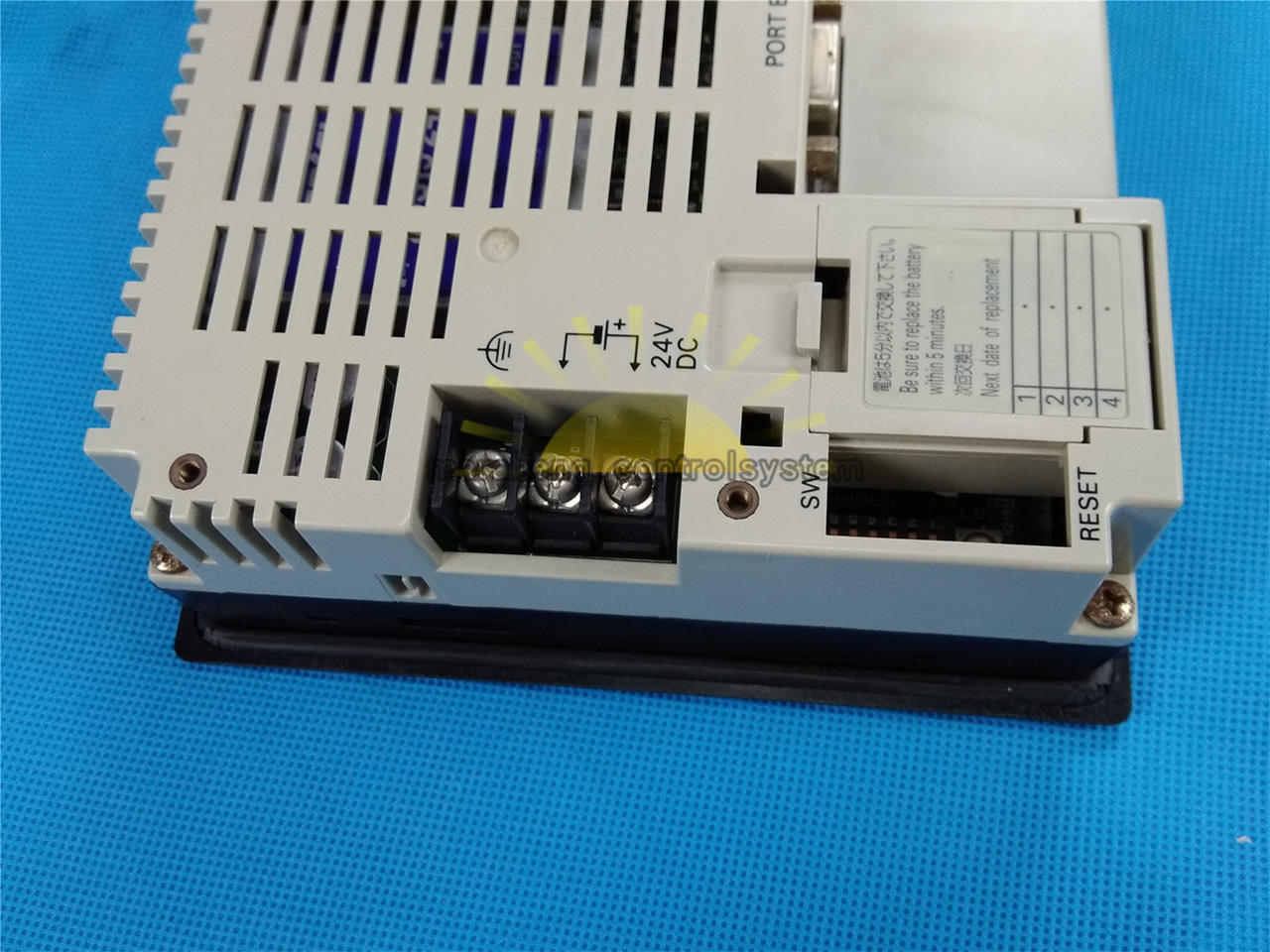 ONE Omron Interactive Display NS5-MQ00B-V2 Used