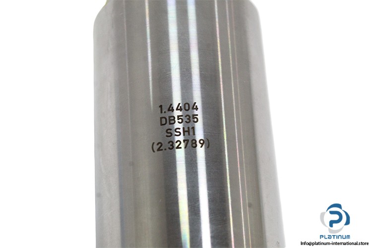 VEGA B83.AXLDFGGSZXAIMAX Pressure transmitter_0 … 10bar_9.6 … 35 V DC_7049233