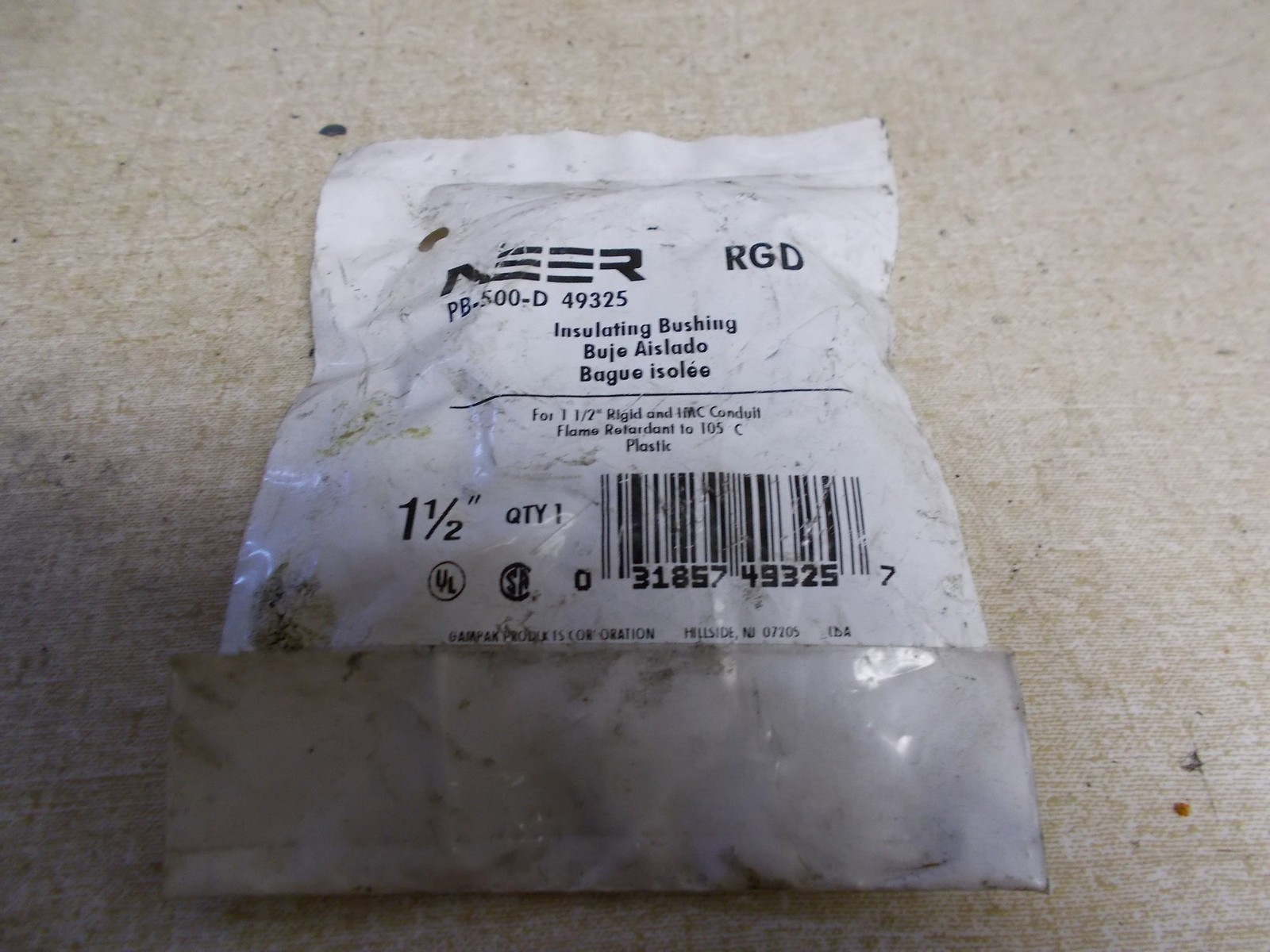 NEW Neer Insulating Bushing 1-1/2″ PB-500-D Gray Plastic 49325 *FREE SHIPPING*