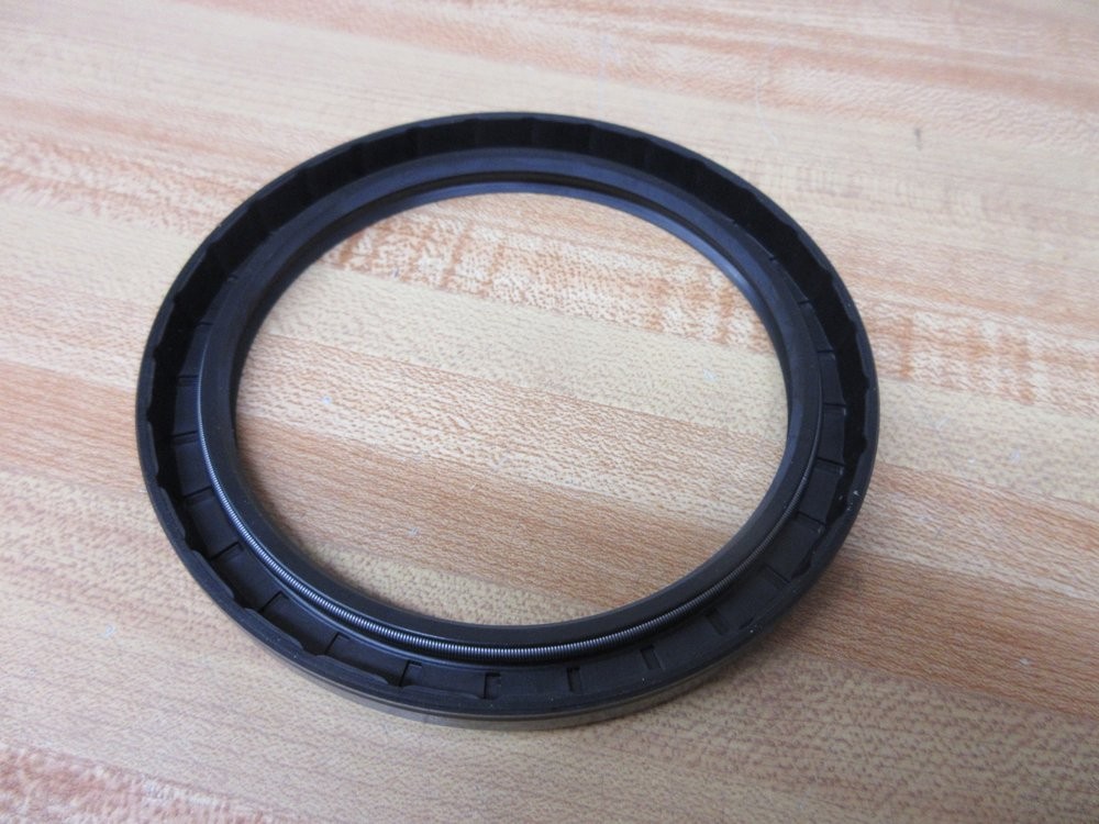 Dichtomatik TCM 100X125X12TC-BX Oil Seal 39392/100X125X12