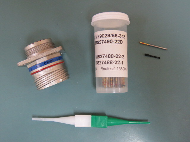 DEUTSCH D38999/20FD35SN Qty of 1 per Lot 37 Position Circular Connector Recepta