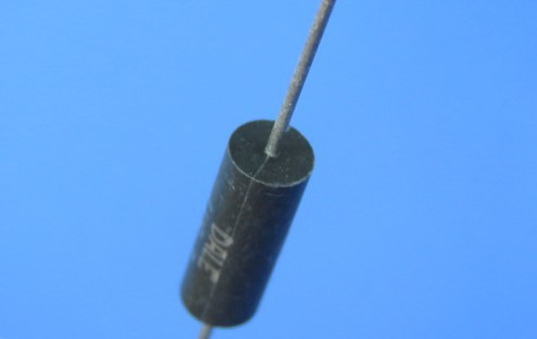 DALE/VISHAY LVR-3 .05 1% Qty of 20 per Lot RES WW .05 3W 1% AXL;FIXED RESISTOR