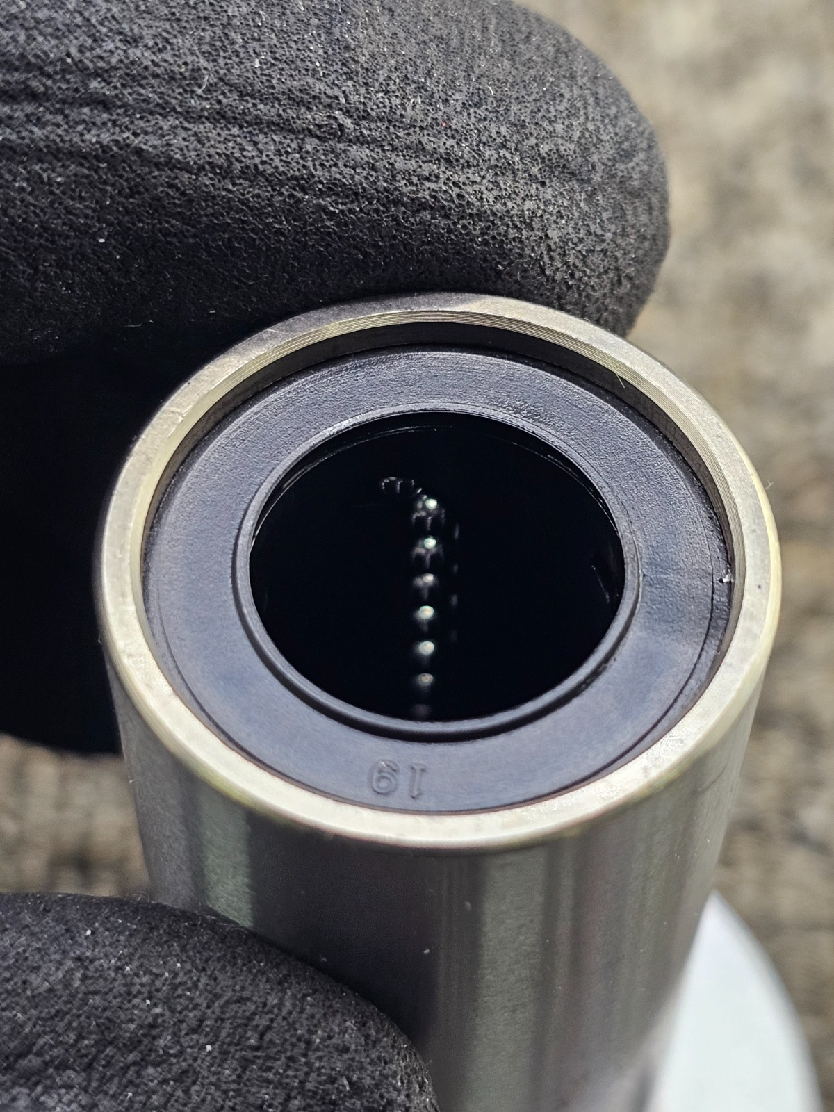NIPPON BEARING SWF10GWUU: Round Flange Double Wide Linear Ball Bushing 5/8″ Bore