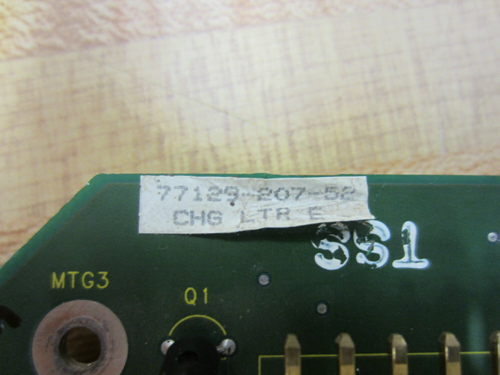 Allen Bradley 77129-206-52 PanelView Board 77129-207-52 #2 Non-Refundable