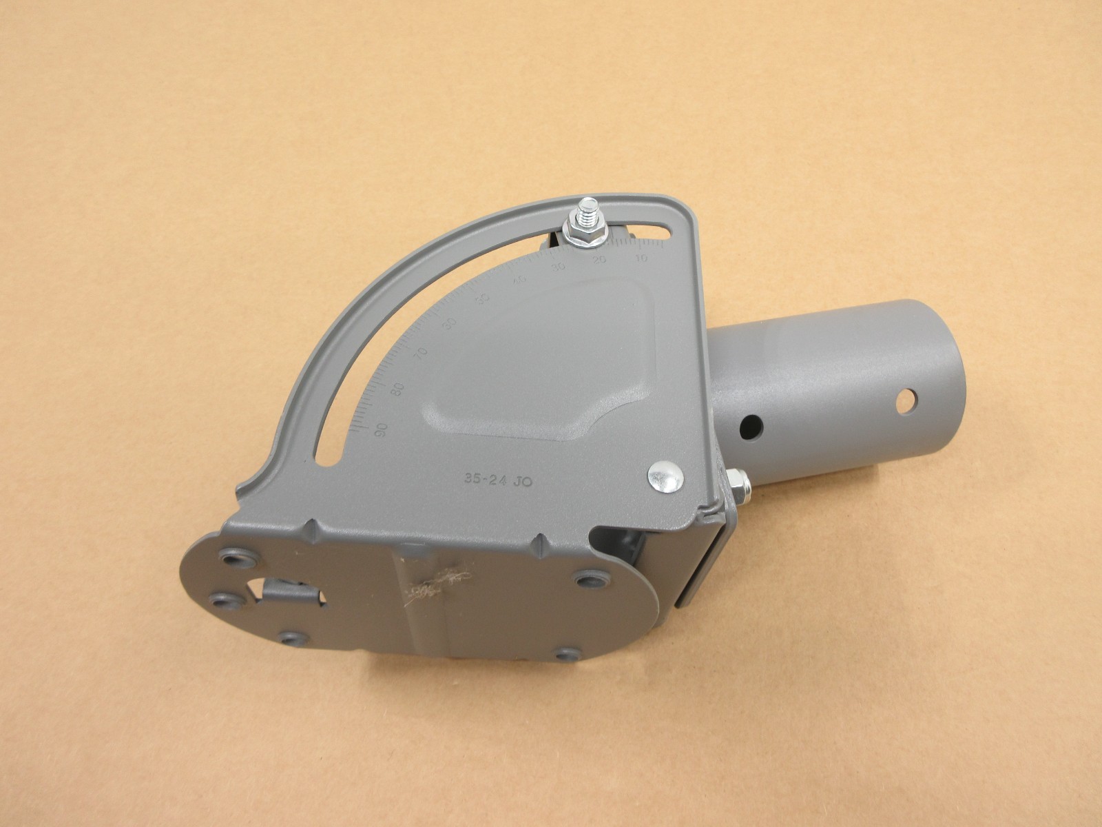 GRAY E0901301-01 TA SATELLITE MOUNTING NEW (P163)
