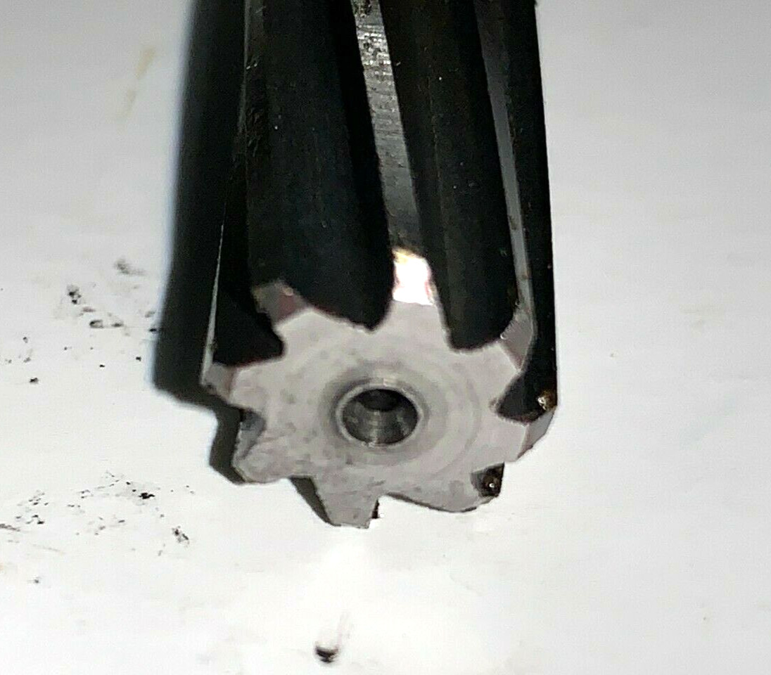 FENES REAMER 0641-415-210-110 DIN206-B 11H7 8 BLADE 11MM CUT 71MM LOC 142MM OAL