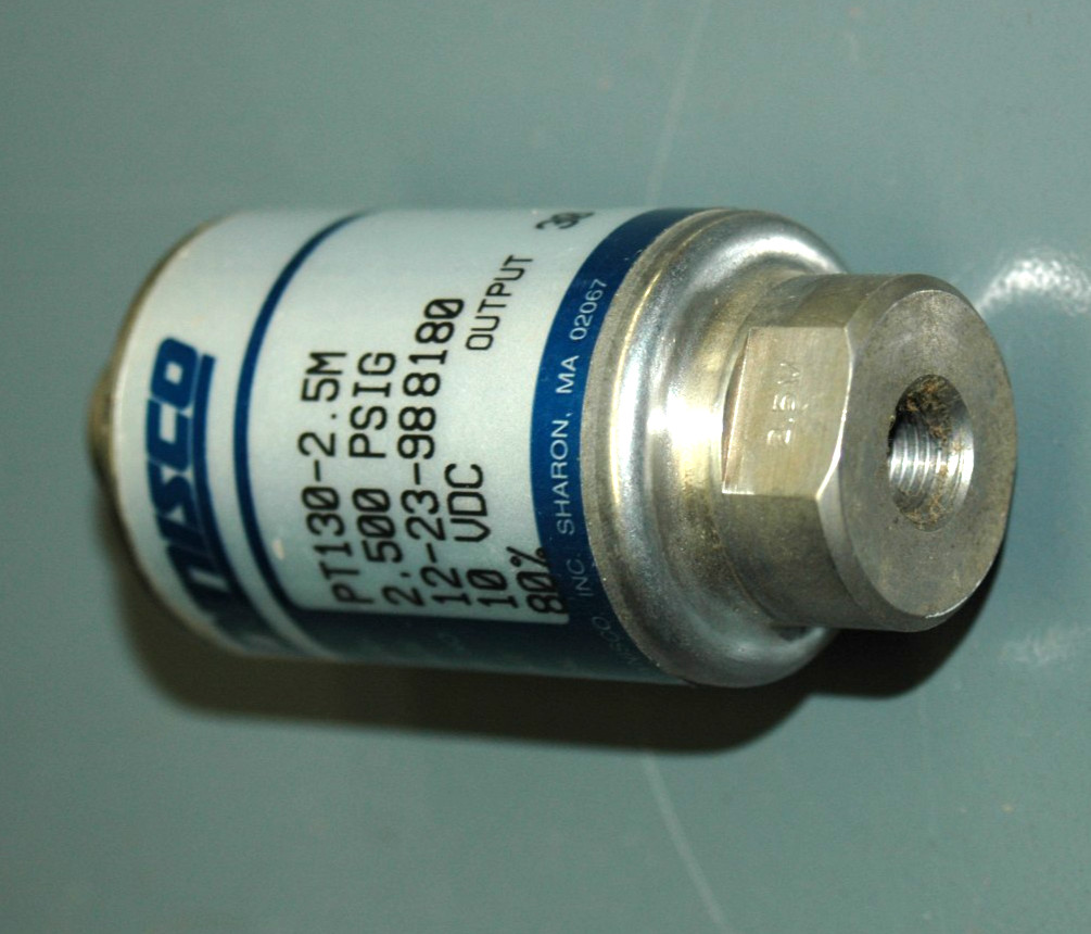NISCO PRESSURE TRANSDUCER, MOD. PT130J-2.5M, PRESSURE RANGE 0- 2500 PS -SURPLUS-
