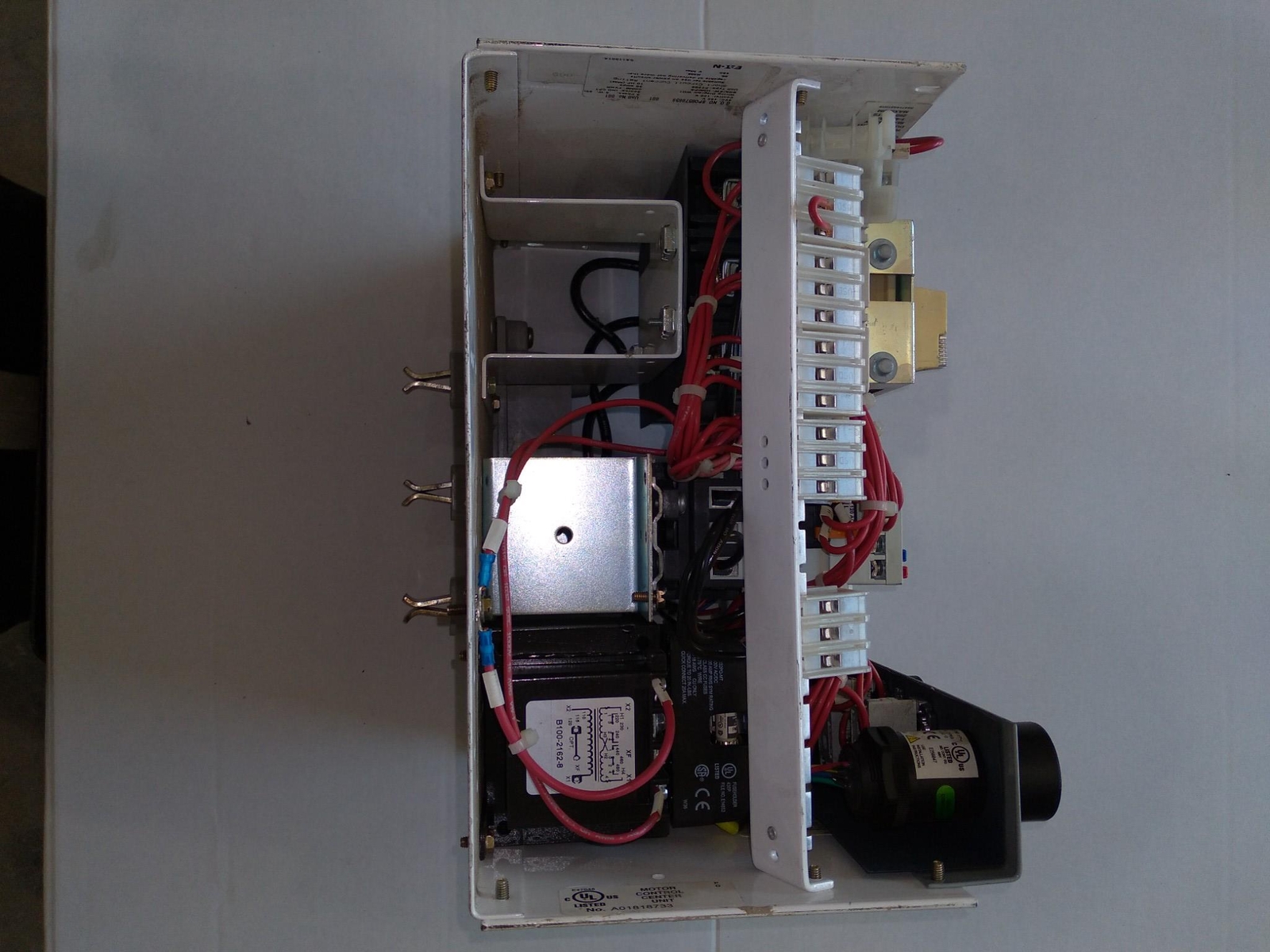 EATON SPO0570659 480V 65 RMS 10HP WD1 MCC 3P 120V HMCPS FT206 AN19DN0