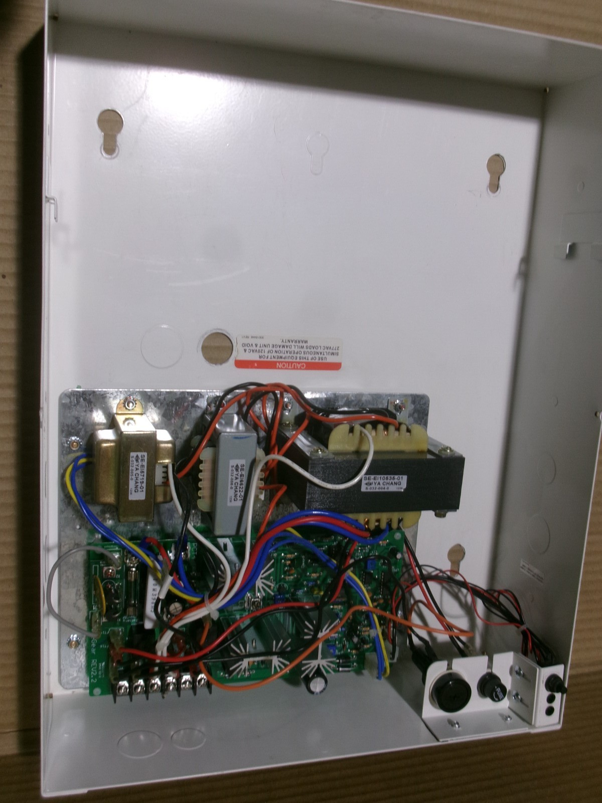Hubbell LG1S Litegear Series 120/277VAC 60Hz 1.02/0.47a Max w/ E119744