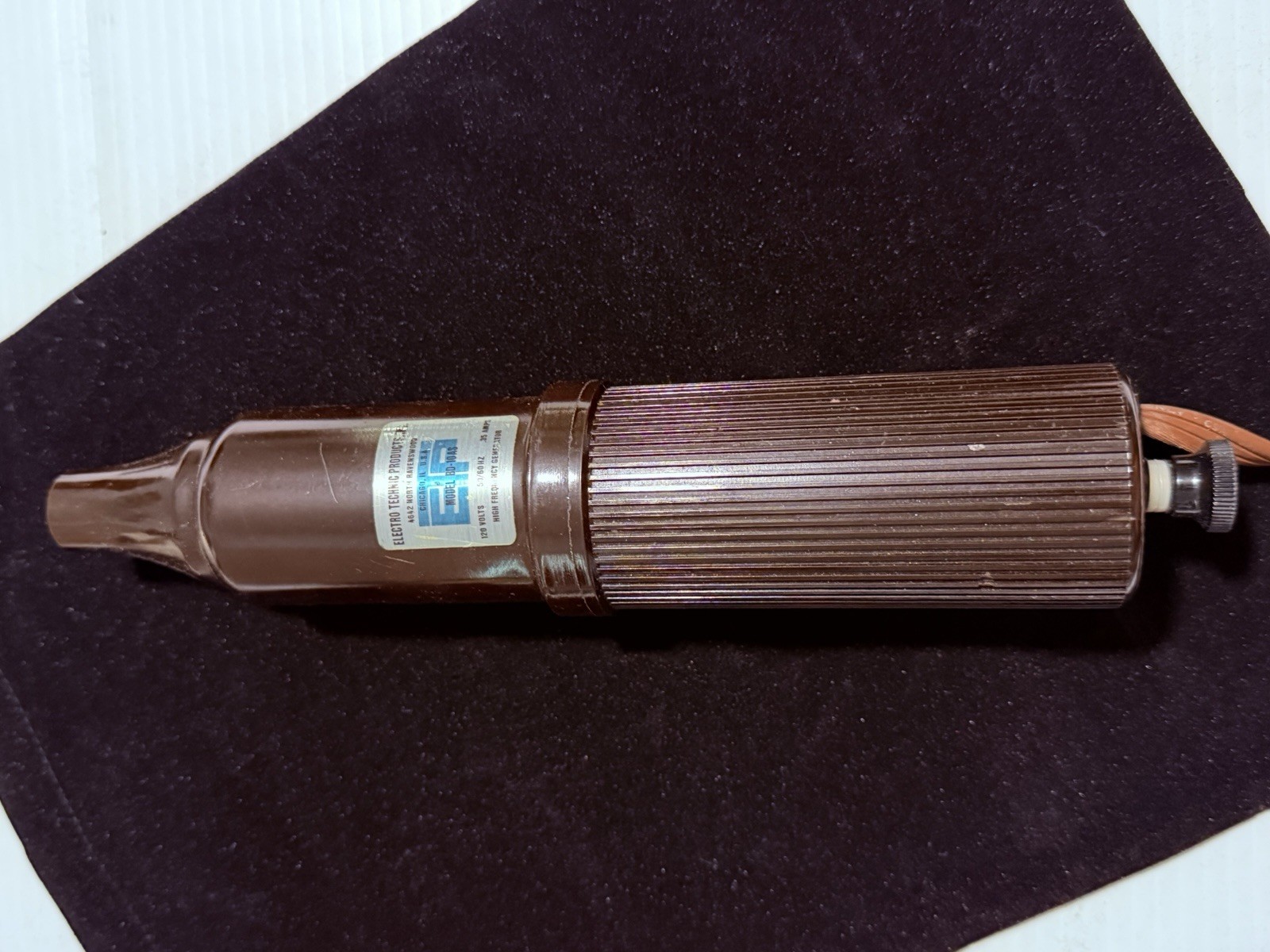 Electro Technic BD-10A High Frequency Generator Tesla Coil Violet Button Sticks