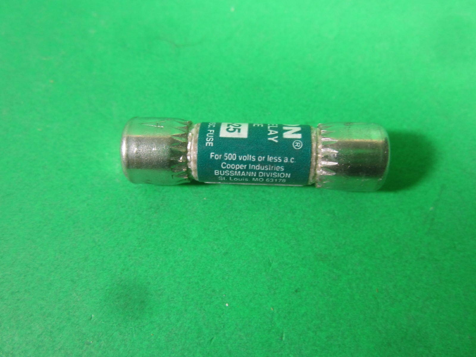 Tron Fuses — FNQ-25 — (Lot of 5) New