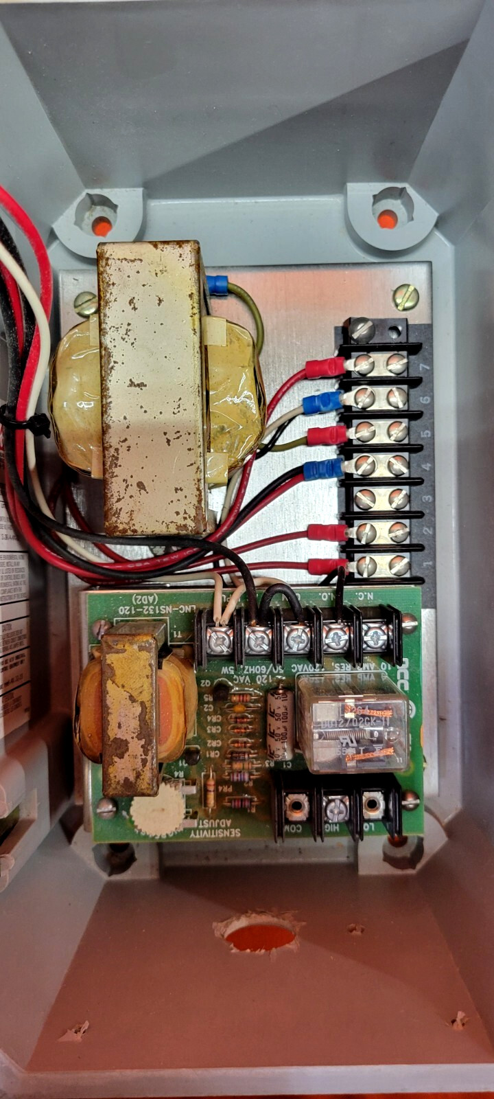 WATER CONTROL ASSEMBLY, HOFFMAN A-1066JFGR, 10 X 6 X 6