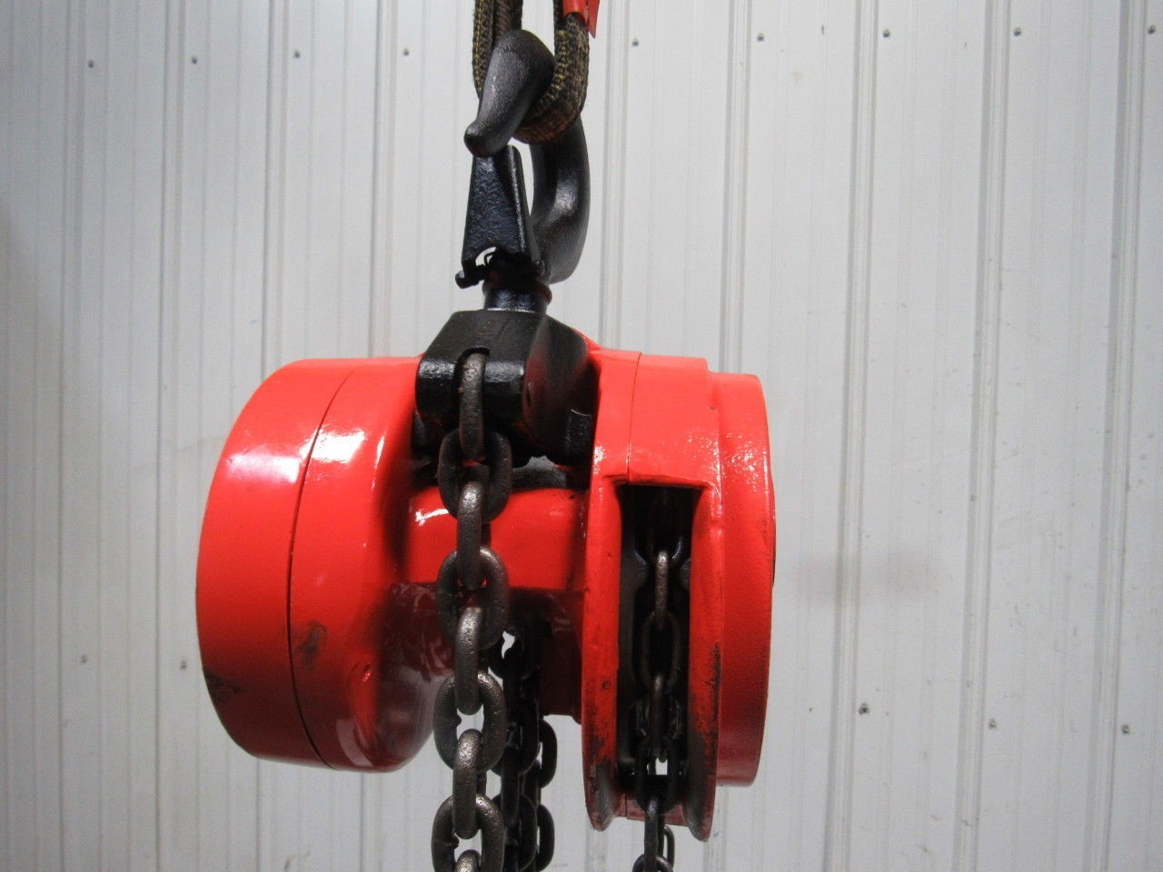 CM Model S 4 Ton Manual Chain Fall Hoist 32′ 6″ Lift w/Load Limiter Tested