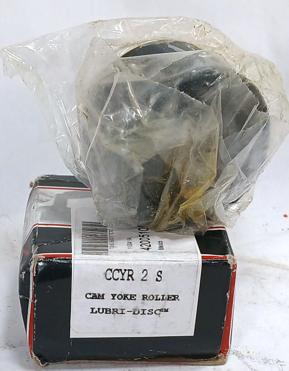 1 NEW MCGILL CCYR 2 S 5/8” BORE 2” CAM YOKE ROLLER BEARING NIB/NNB *MAKE OFFER*