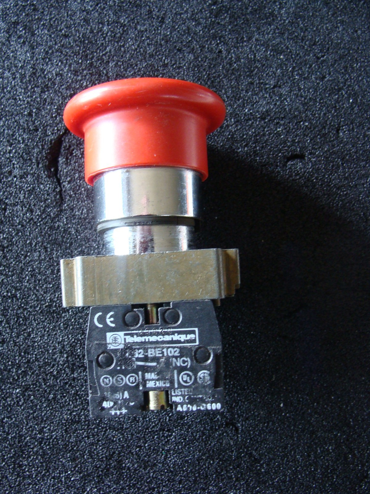 Telemeoanique 2-BE102 emergency stop button. Made in Mexico.