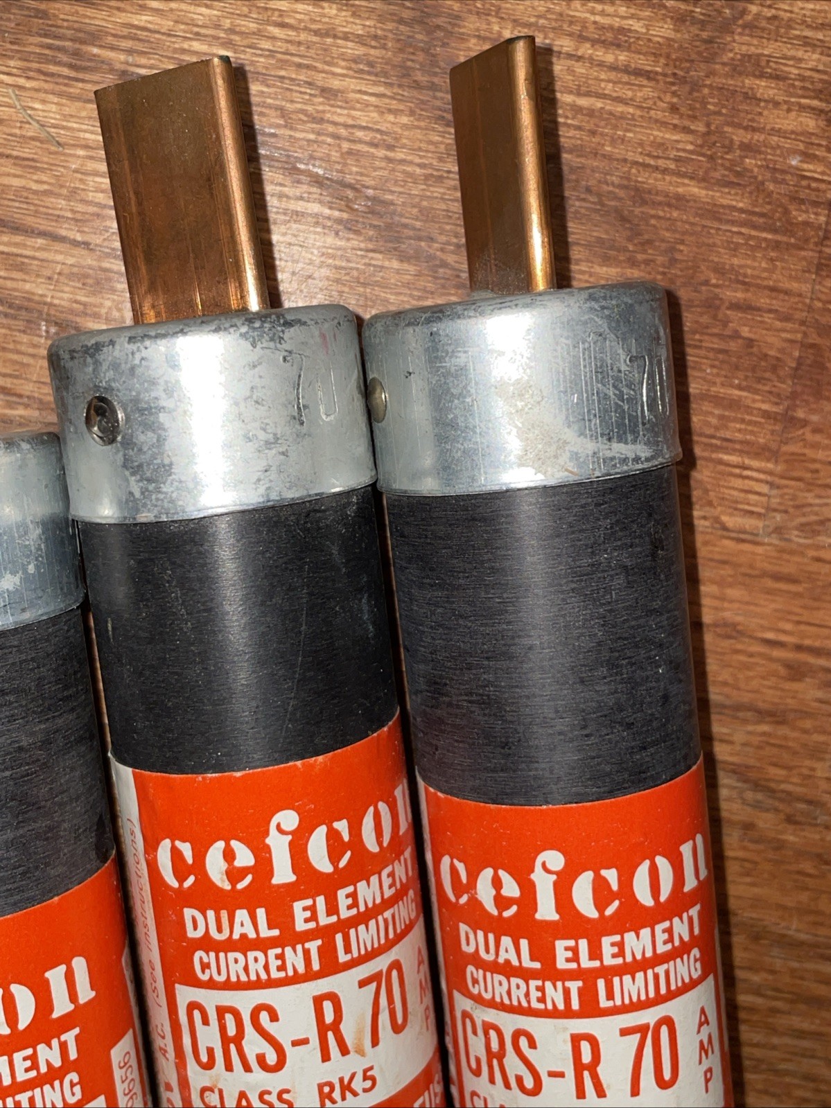 CEFCON CRS-R 70 DUAL ELEMENT TIME DELAY FUSE COMMERCIAL Lot Of 8 TESTED NOS