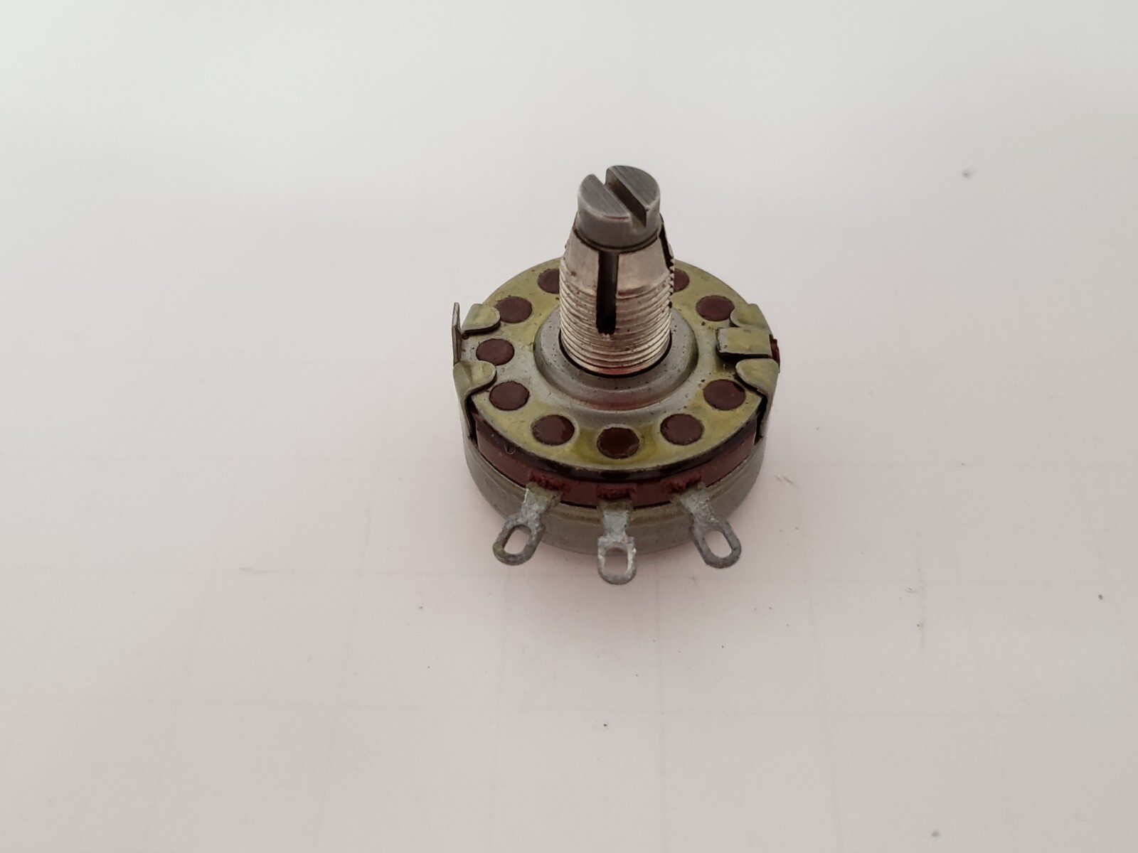 OHMITE CLU-3541 POTENTIOMETER 2 WATTS 0.35 MEG OHMS (LOT OF 5) NIB