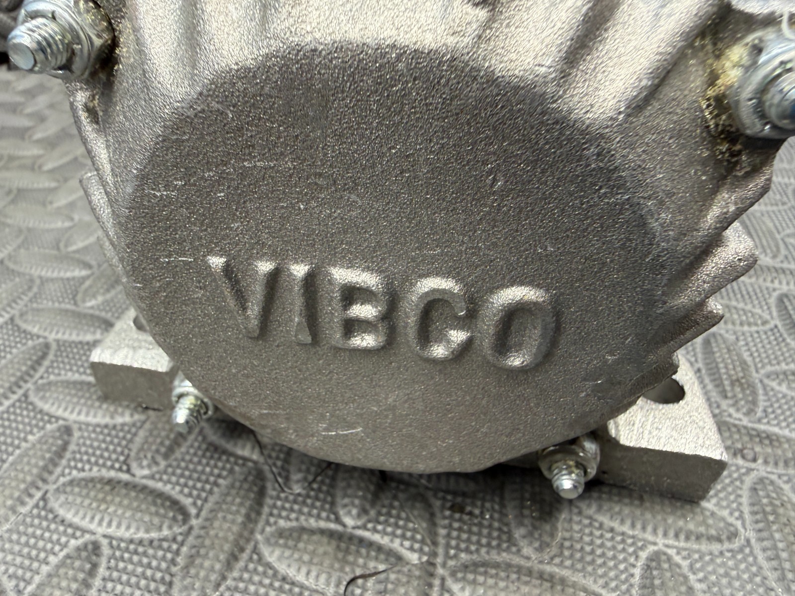Vibco SPWT-21A Single Phase 115V 3000/3200RPM Electric Vibrator Motor