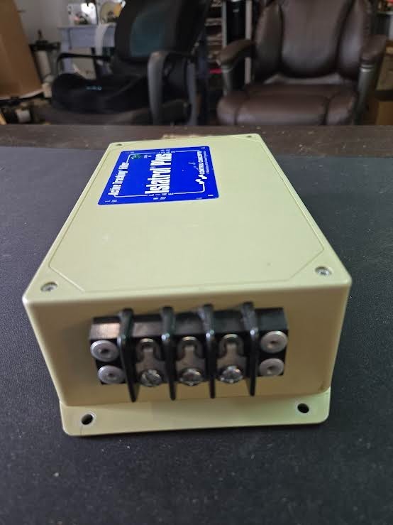 IC+130 CONTROL CONCEPTS ISLATROL PLUS ACTIVE TRACKING FILTER 120V 30A NEW $275