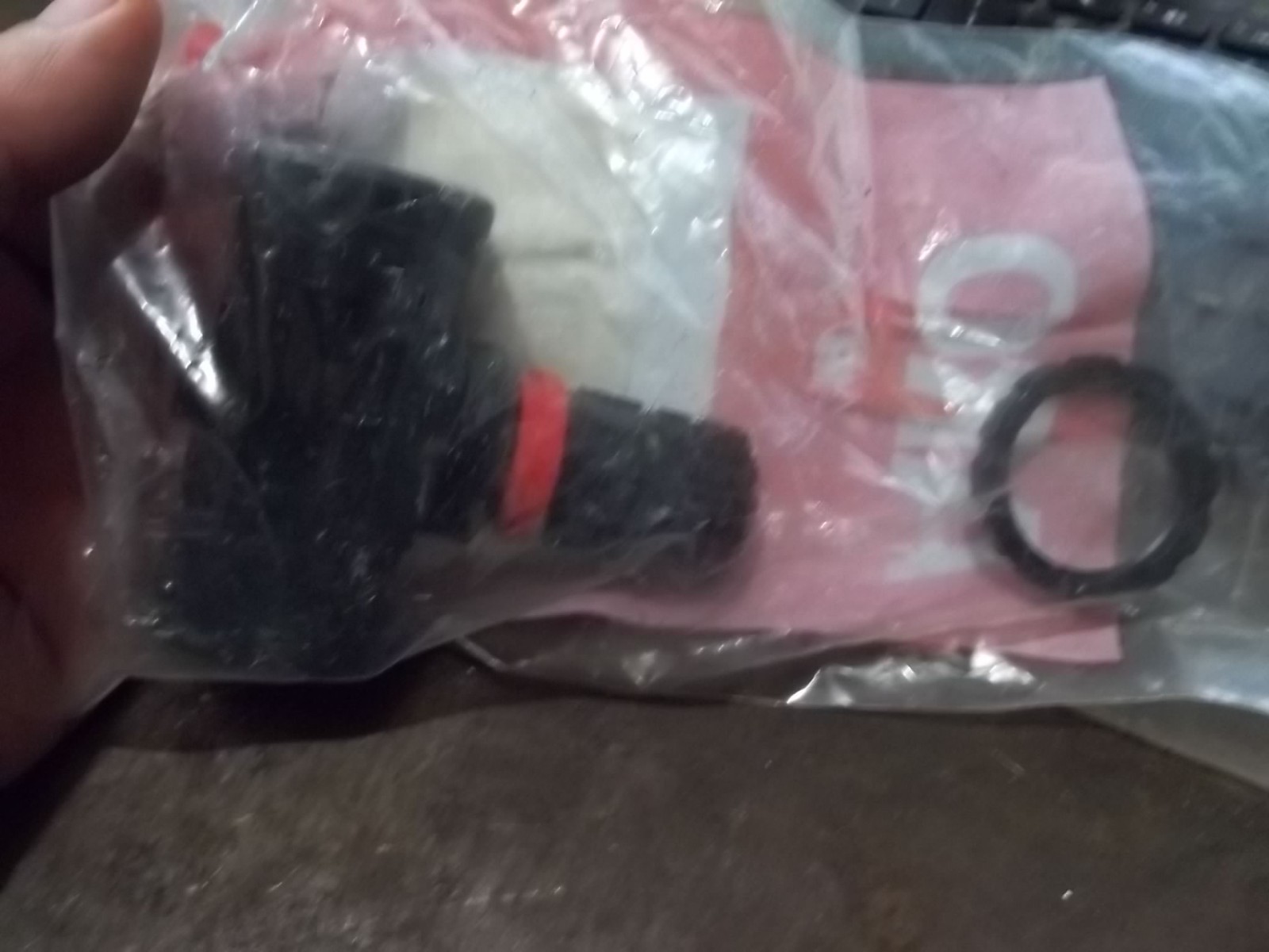 NEW IN PKG INGERSOLL RAND ARO 104104-F03-G 6ZC09 FLOW CONTROL VALVE (WL19-2)