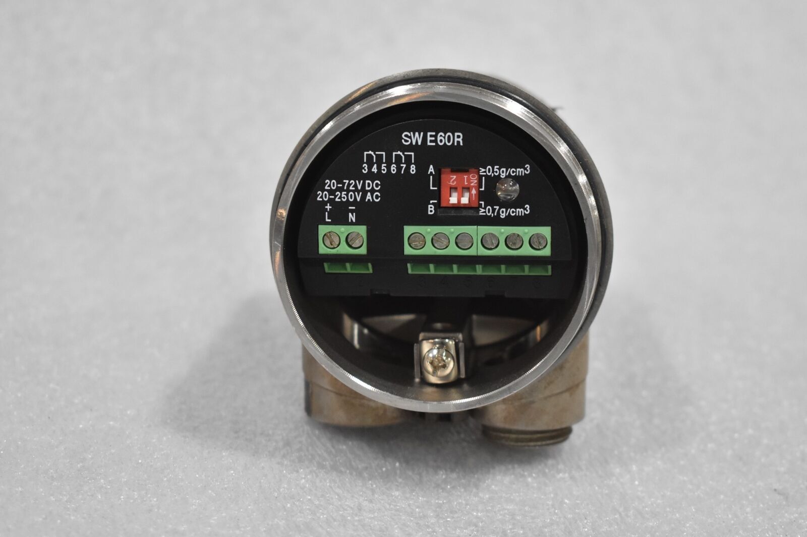 VEGA VEGASWING61.XUNBAXARX VIBRATING DETECTOR 20-72VDC, 20-250VAC, 64 BAR