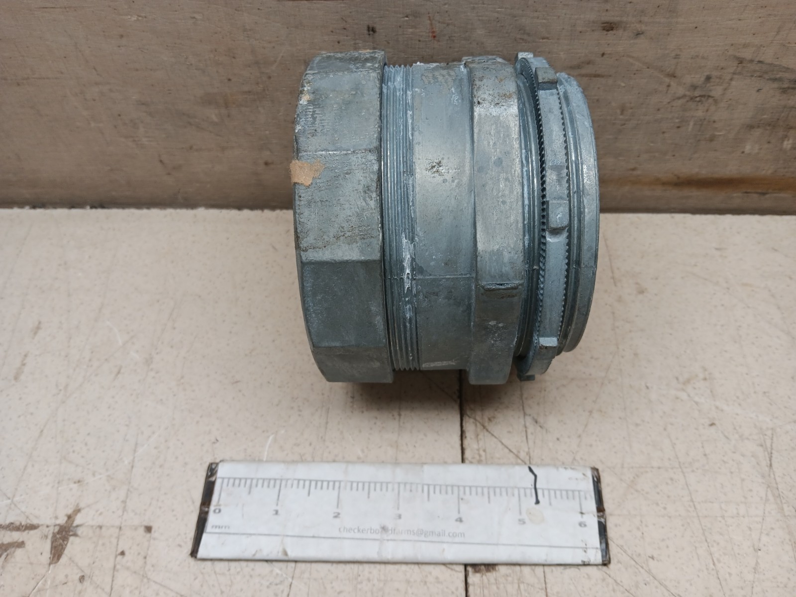 NOS Bridgeport EMT-RIGID 4″ Compression Connector Die Cast Zinc 259-DC2