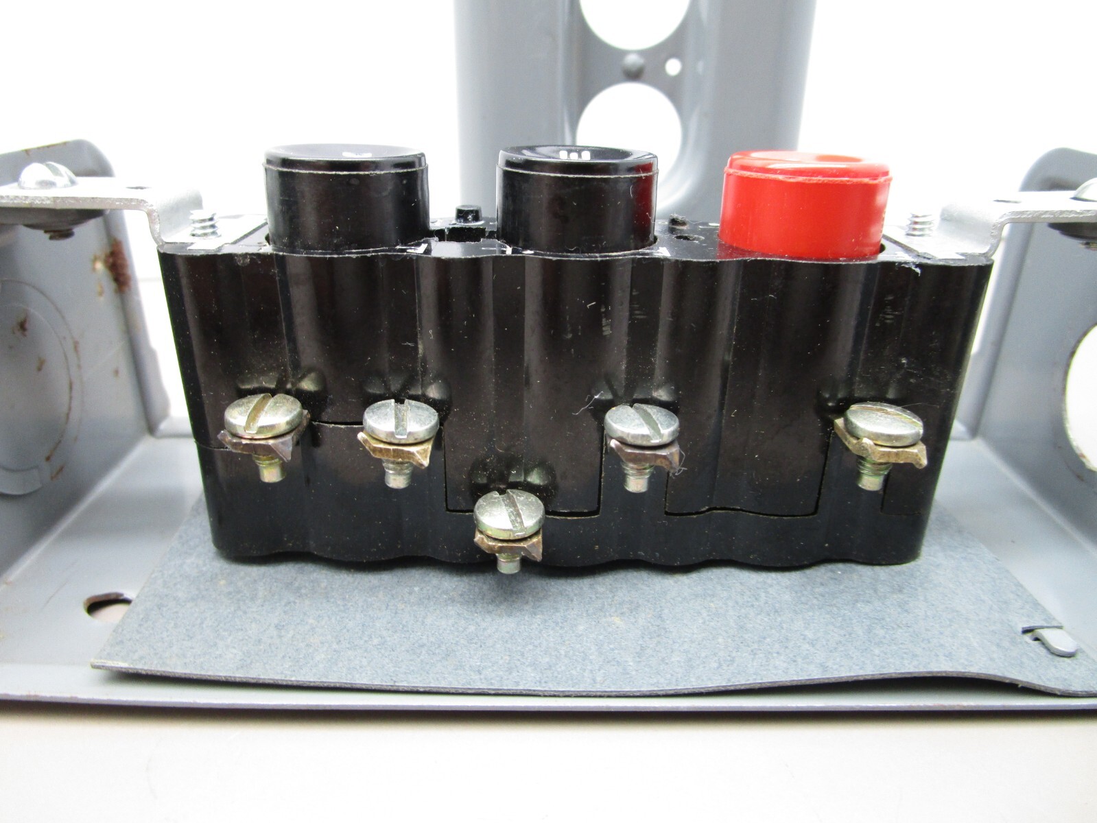 Cutler Hammer 10250H2953A Push Button Switch Box OPEN – CLOSE – STOP