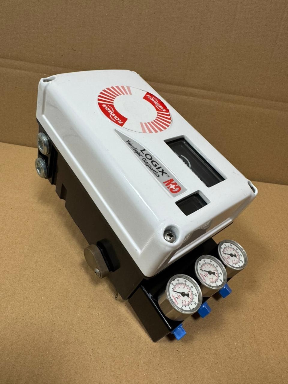 Flowserve / Logix 500MD+ / Digital Positioner / 520MD+37-W1D300-GM3-0000