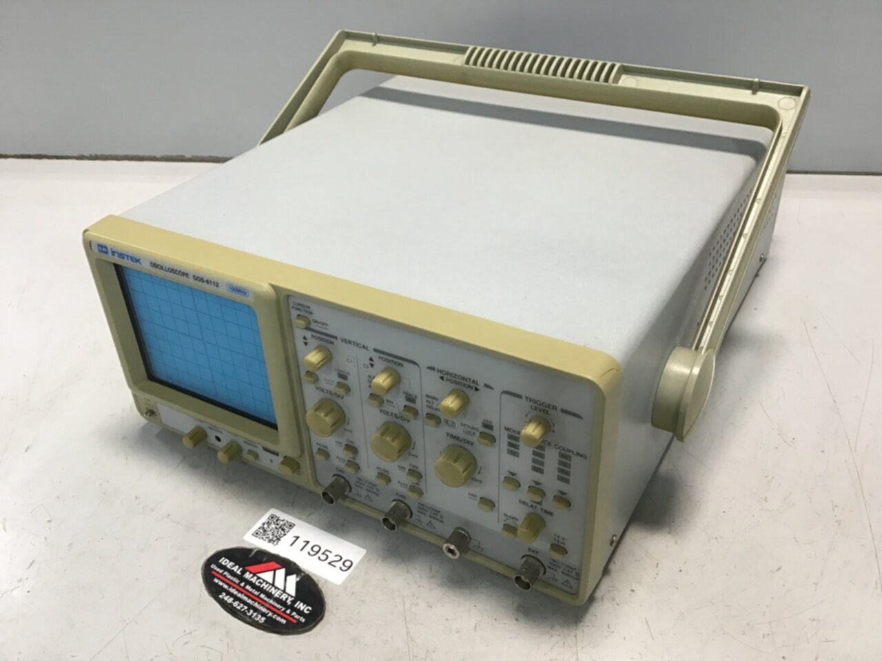GW INSTEK Oscilloscope GOS-6112 Used #119529