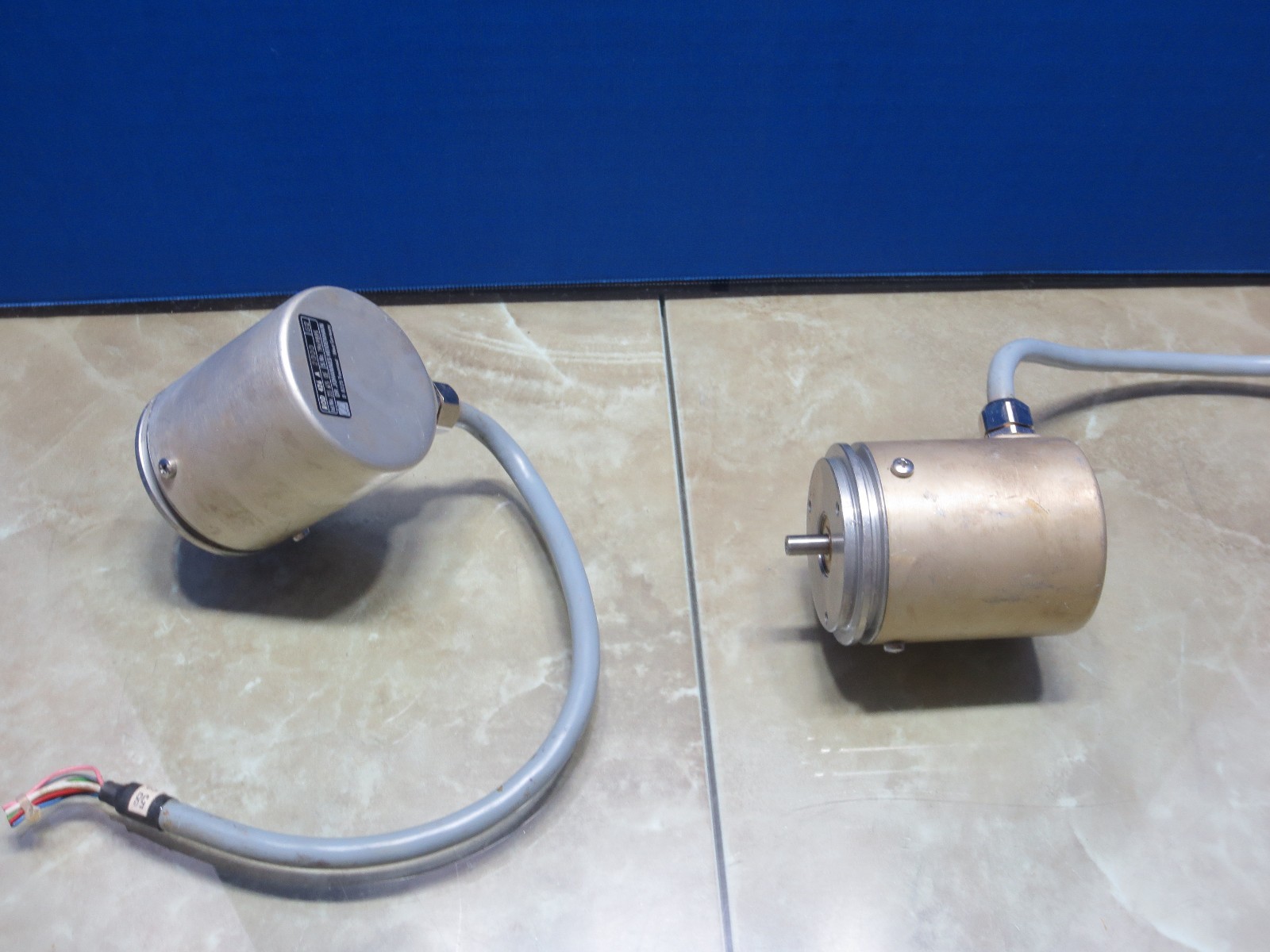 HEIDENHAIN ROD 426 A 2000 G12 ROD426A2000G12 ENCODER ID NR 223 675 0E OE EACH 1