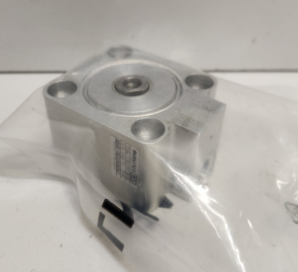 NEW IN BAG! AVENTICS 32MM PISTON X 10MM STROKE AIR CYLINDER 0822406341