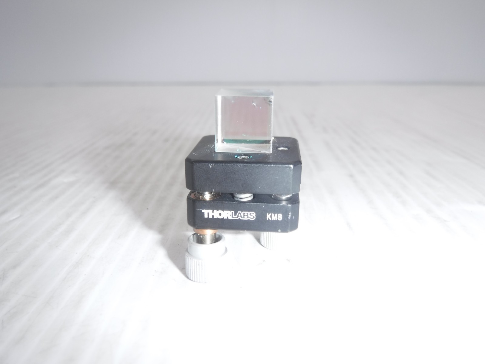 Thorlabs KMS Compact Kinetic Mirror Mount