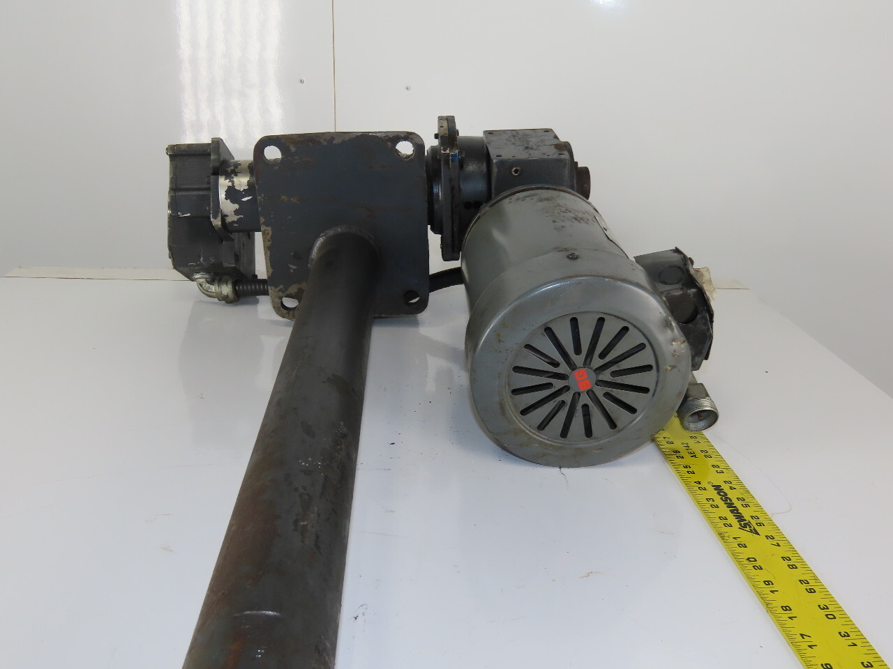 Joyce Dayton 10 Ton Machine Comdrive 36″ Screw Jack W/ 575V 3Ph Motor & Limit