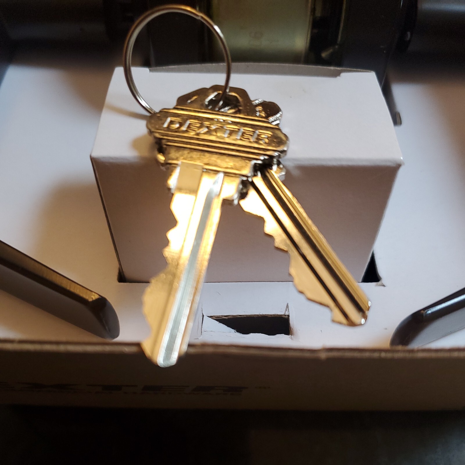 DEXTER C2000-CLRM-R-613-KDC Door Lever Lockset,Mechanical,Classroom