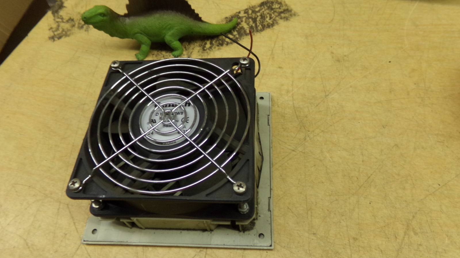 D12B05HWB Fan Fantech *Free Shipping*
