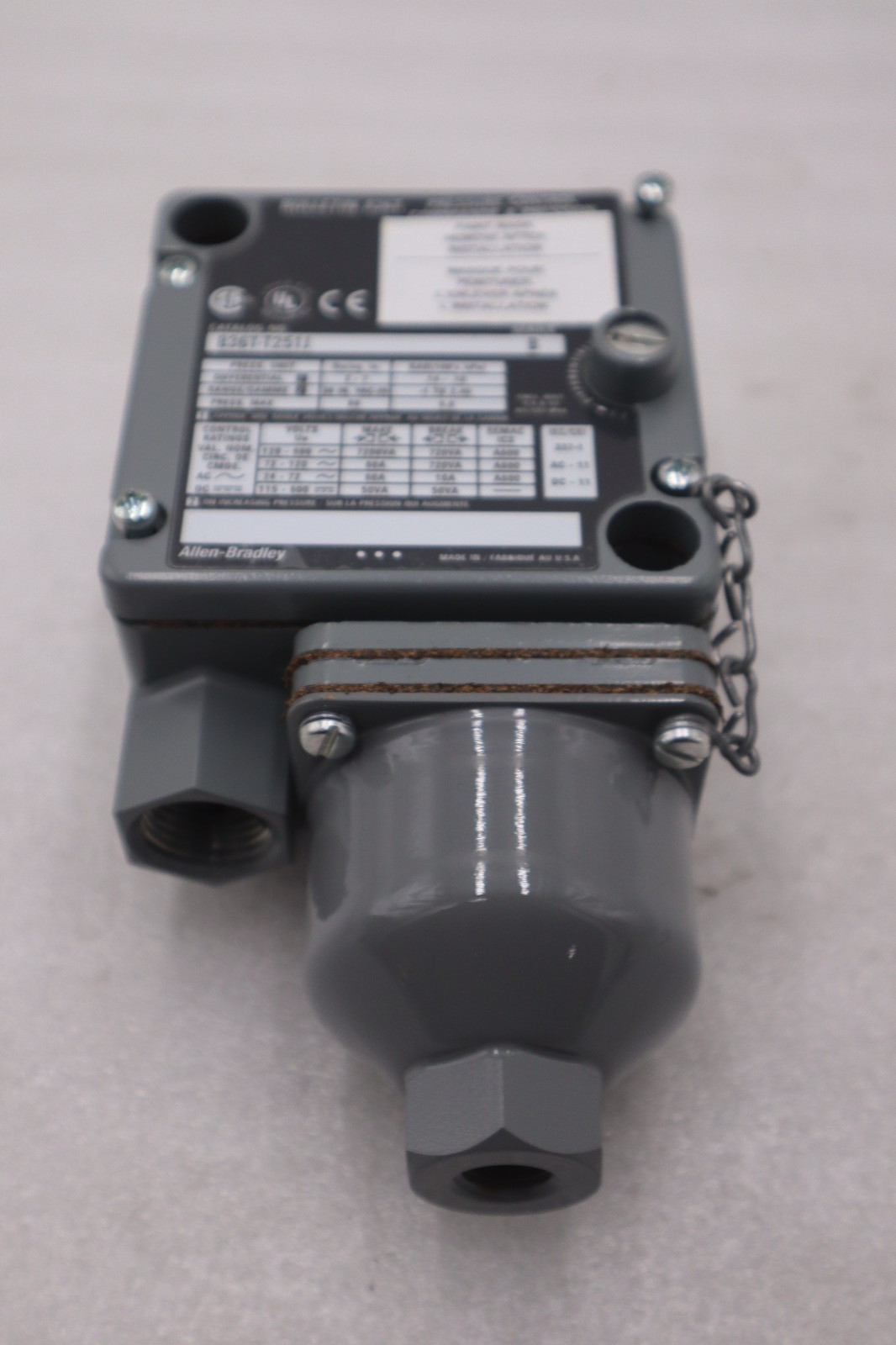 NEW ALLEN BRADLEY 836T-T251J /B PRESSURE CONTROL STOCK GF-713A