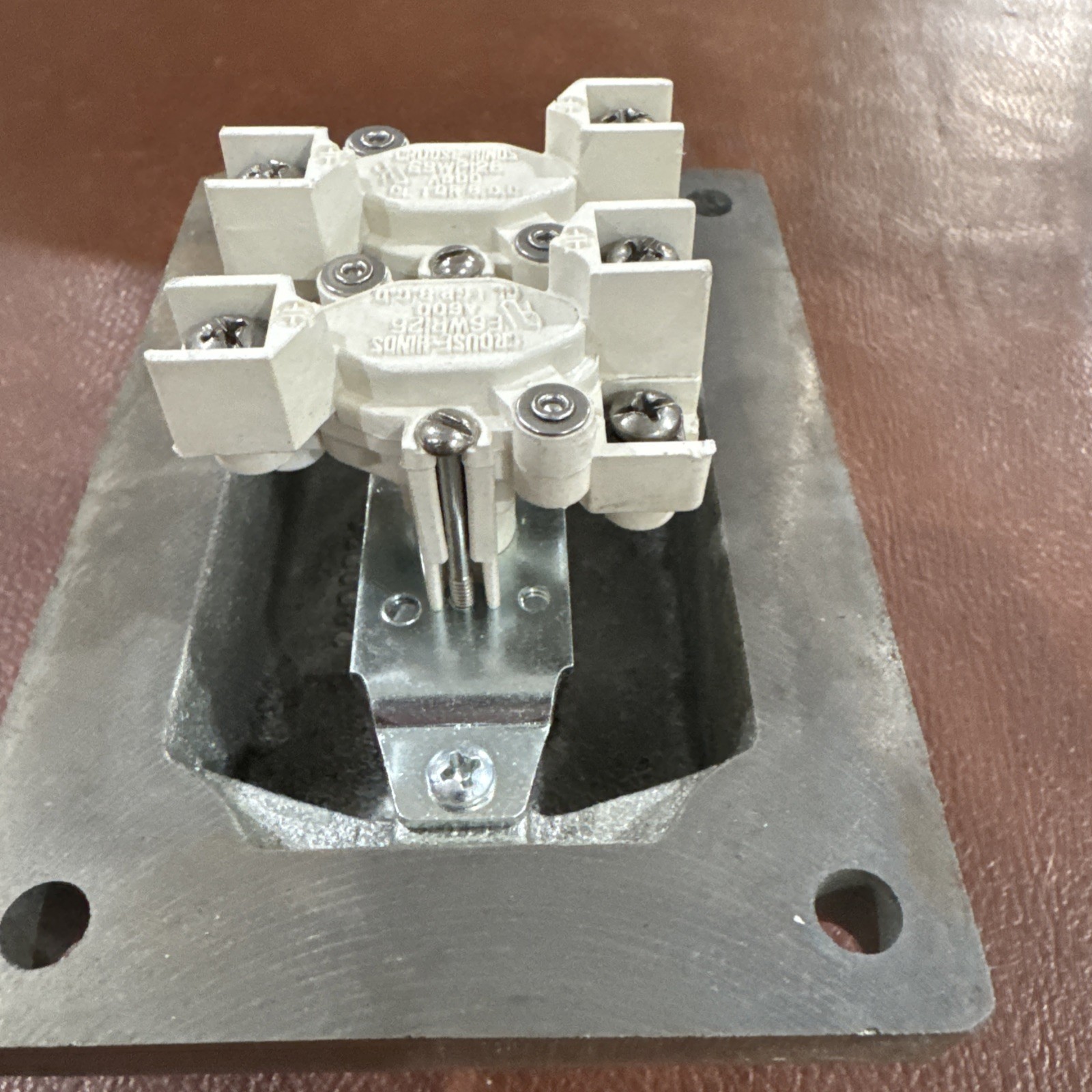 Eaton Crouse-Hinds EDS3190GBS153 Explosion Proof Industrial Control Switch 600V
