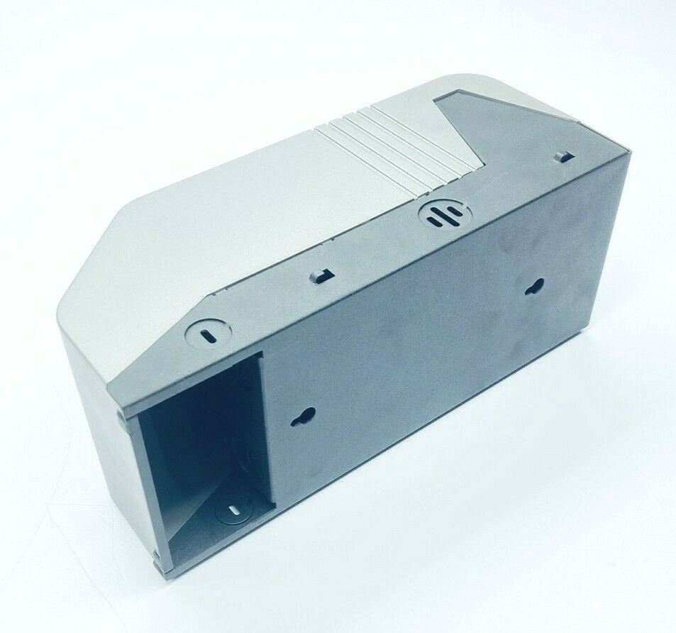 LEGRAND F7804 ONQ EXPANDABLE HOME NETWORK KIT TRIO MODULAR BRACKET AND COVER