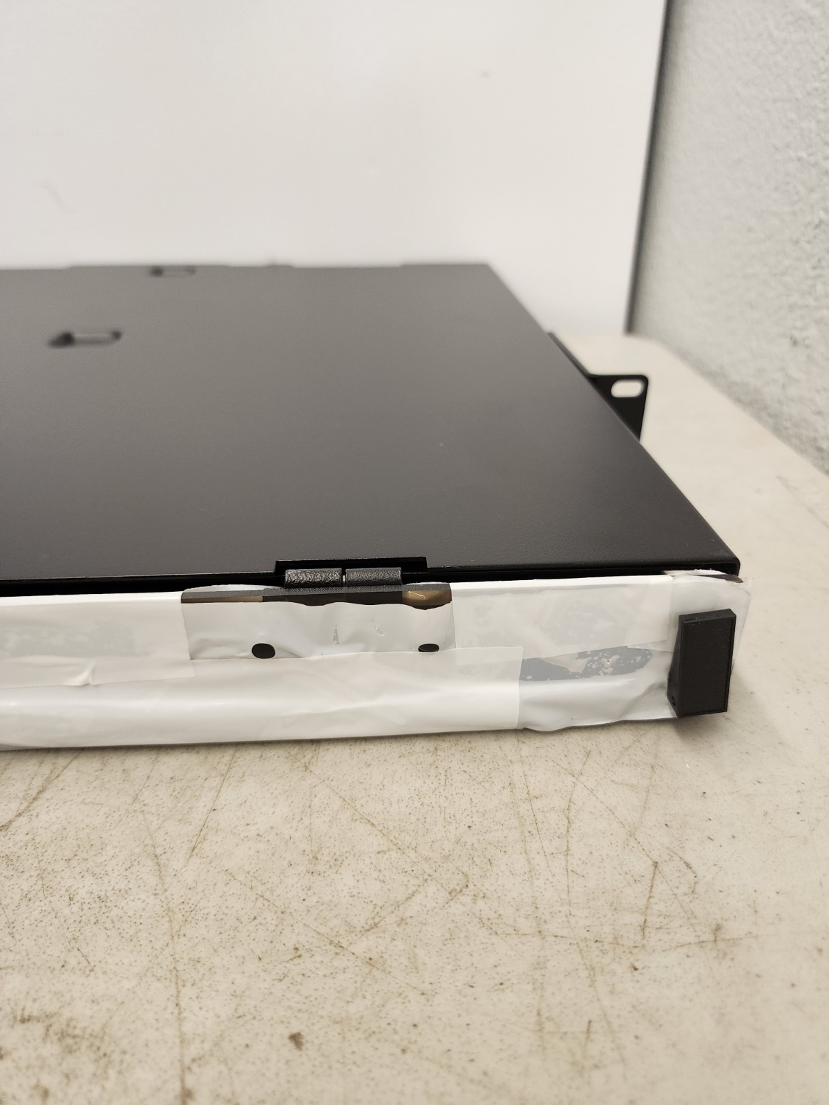 Hubbell FCR1U3SP FCR Enhanced 1U 19″ Rack Mount Enclosure NEW