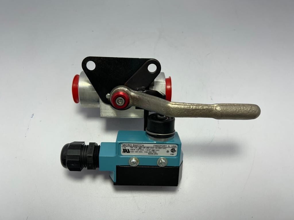 Honeywell Limit Switch BZE6-2RN With P16164 Pneumatic Valve