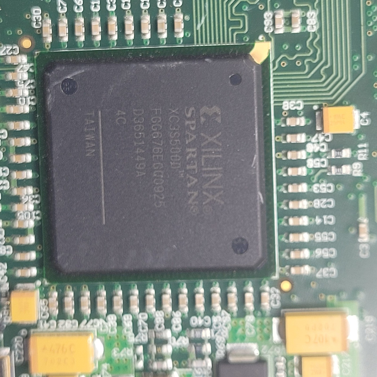 2x Chip on board XILINX Spartan XC3S5000 and PLX PEX8311
