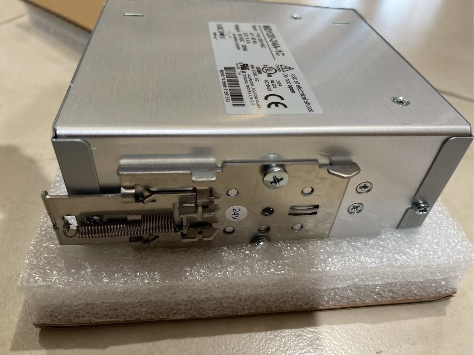 MICRON INDUSTRIESD MD120-24A-1C POWER SUPPLY 120W New