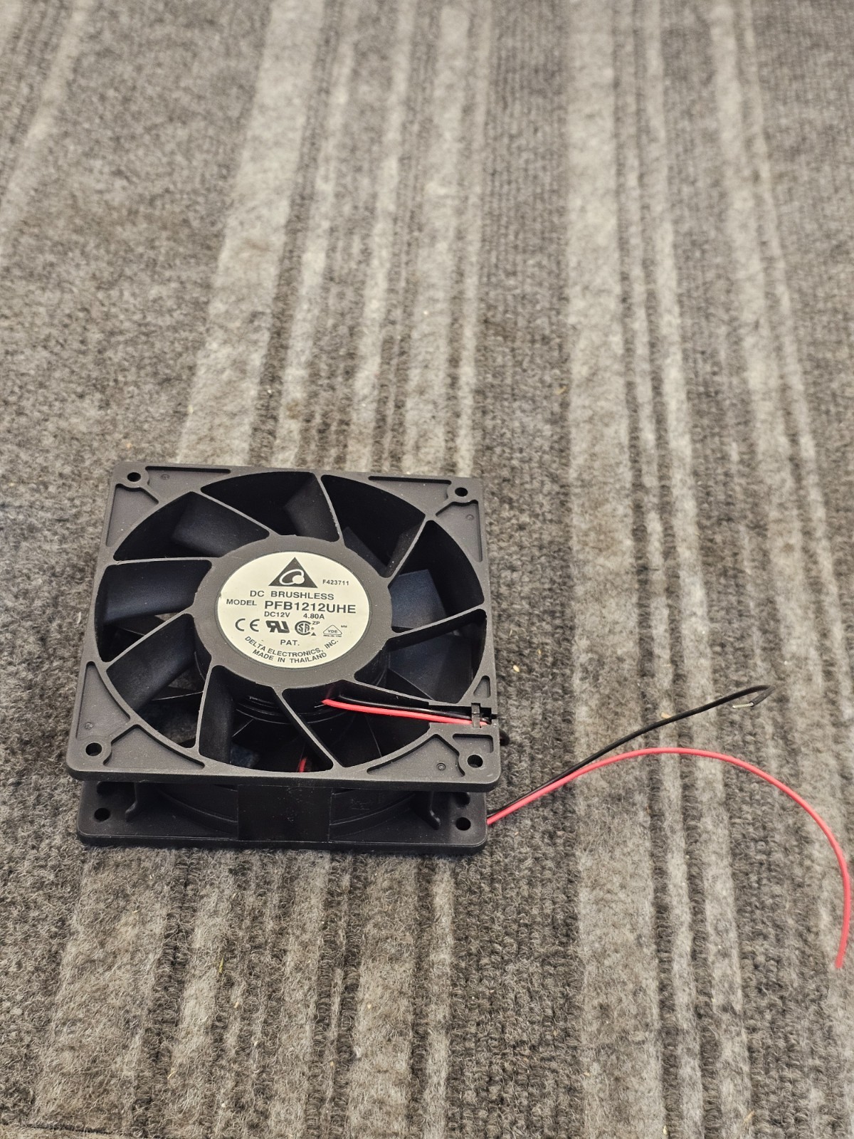 Delta PFB1212UHE 12V DC High Airflow Cooling Fan 4.72-inch x 1/2-inch, 4.80 A
