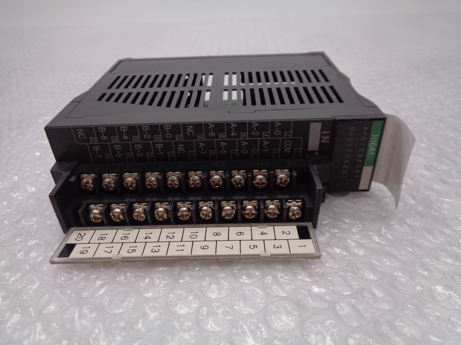 IDEC IUMI PF3S-N16A1 INPUT MODULE NSNP
