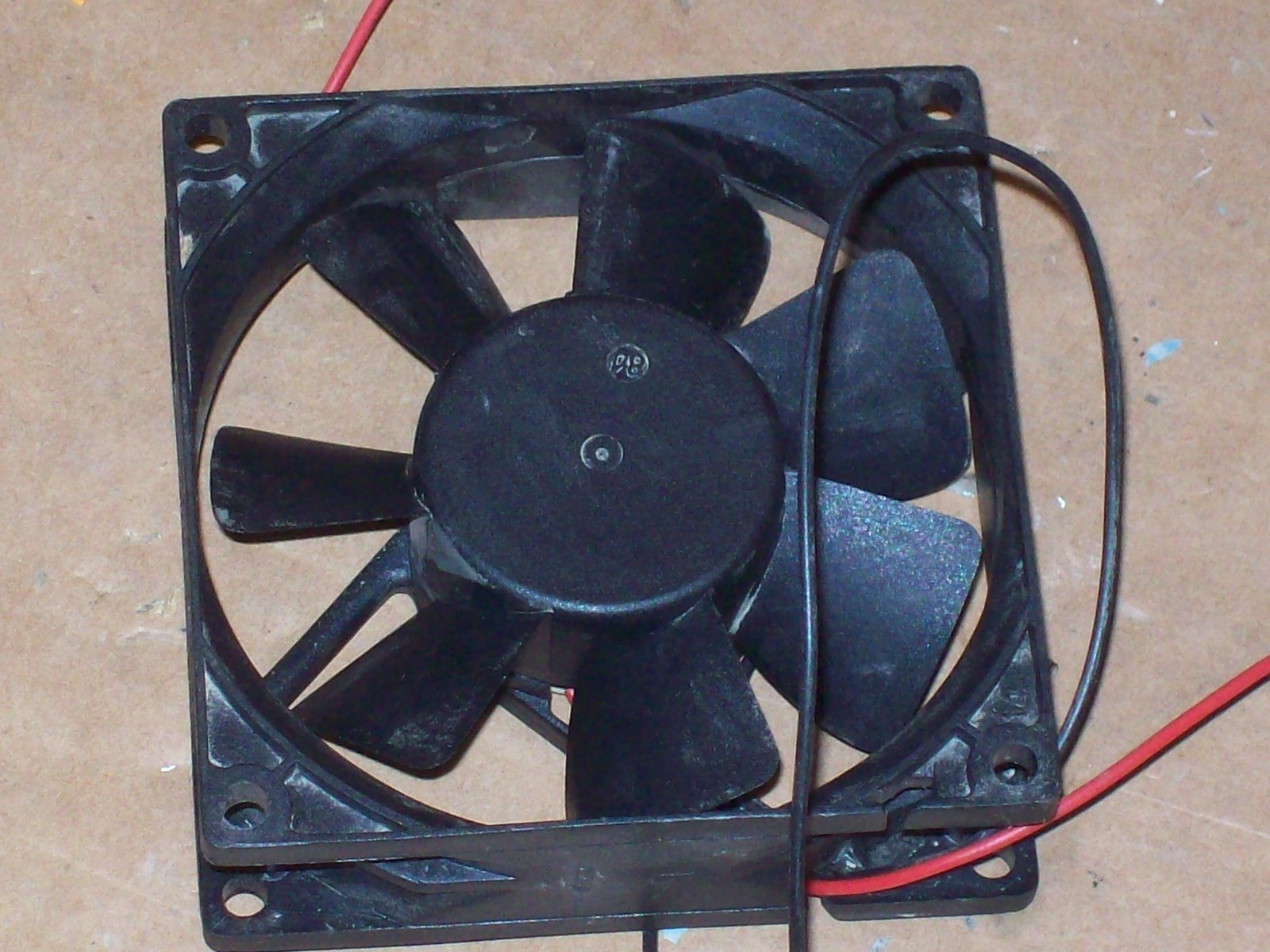 NEW ADDA AD0812HS-A70GL FAN 12VDC 250ma 23W 38.6 CFM 80mmSQ x 25mm 3010 RPM P407