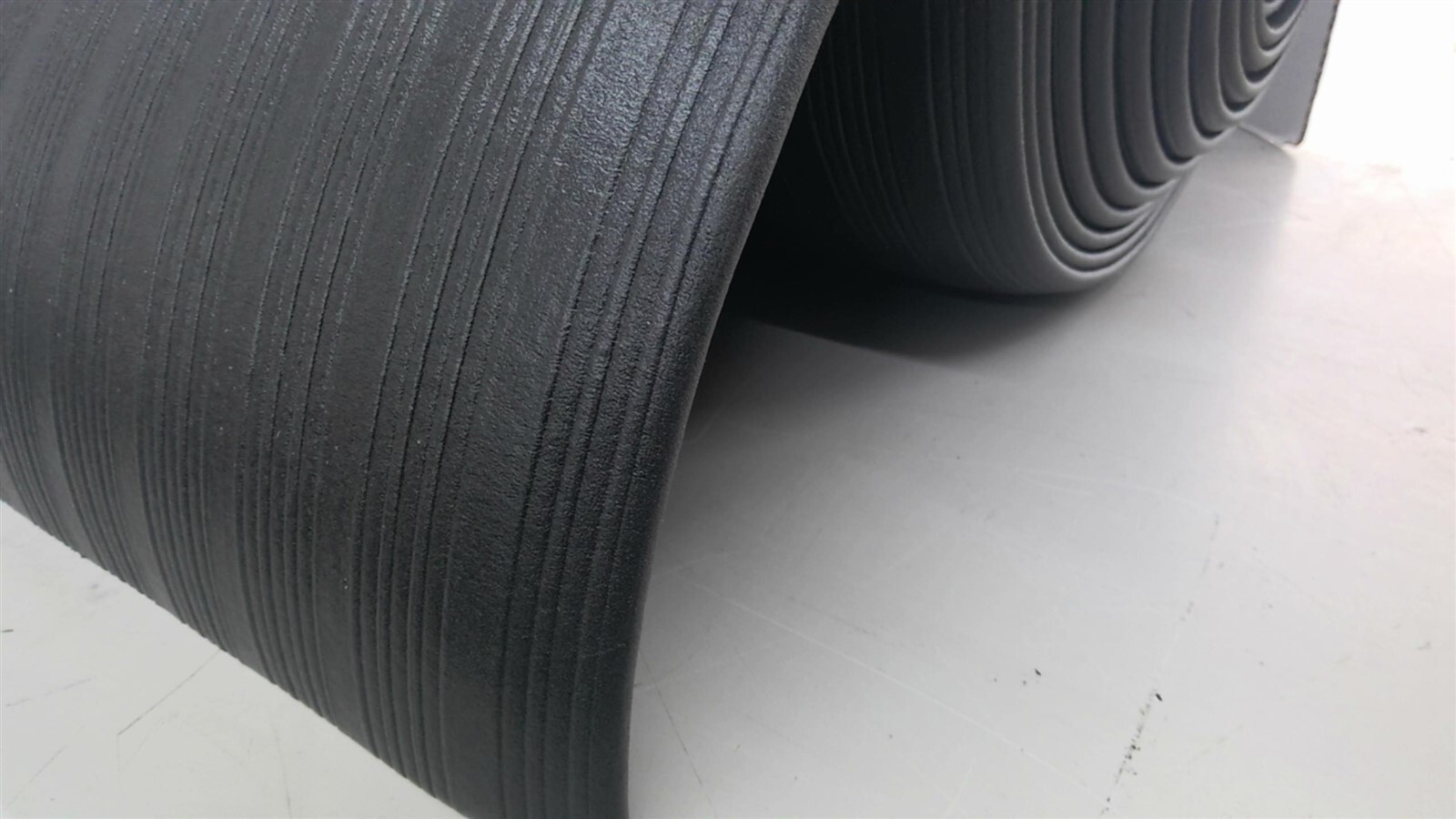 Rubber Matting Roll Floor Mat Material 3′ W x 40′ L