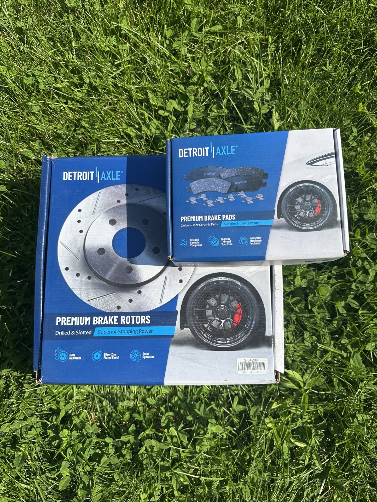 Detroit Axle Premium Brake Rotor (2pc), Volvo Models S-34206 with Brake Pads